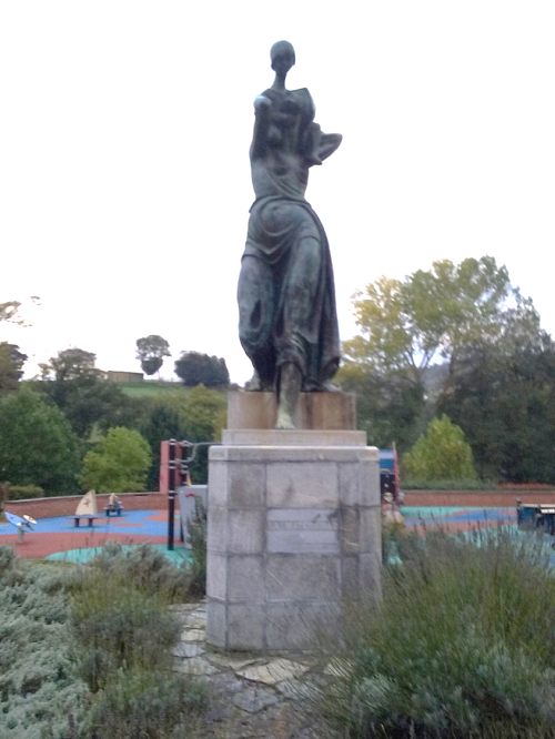 Homenaje a al maternidad